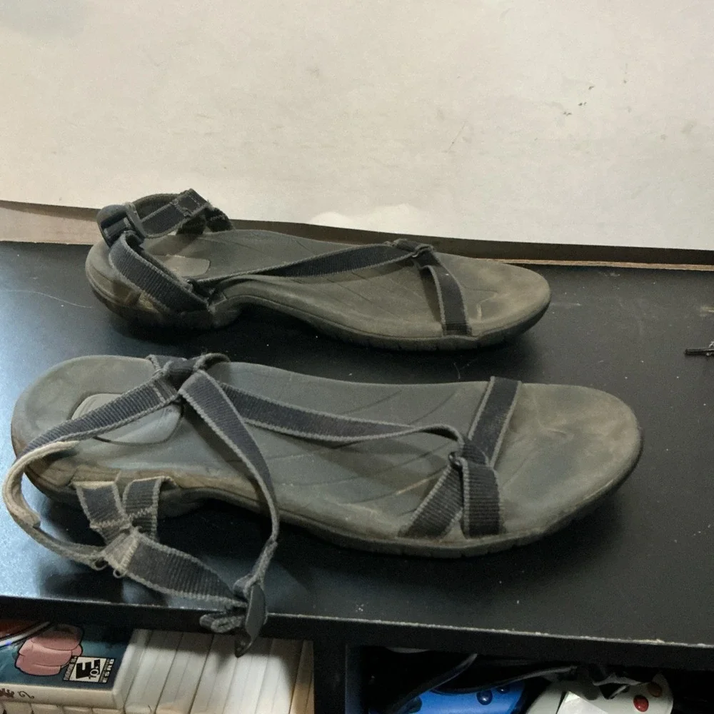 Teva Zirra Shoc Pad Black Ankle Strap Hiking Sandals Womens 10.25 Inch Insole